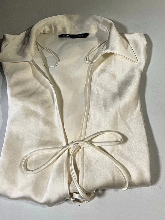 Zara Tops - Zara Satin Tie-Front Blouse Cream Blouse